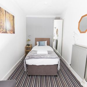 Lower Ground Single Room